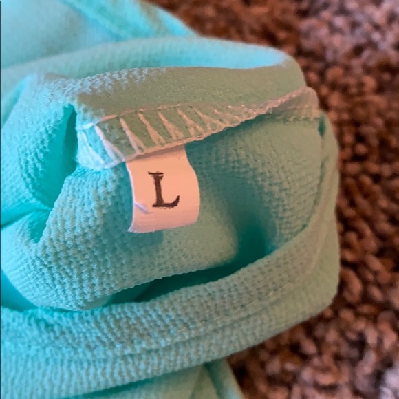 Bright/light green romper with pockets - Picture 6 of 6